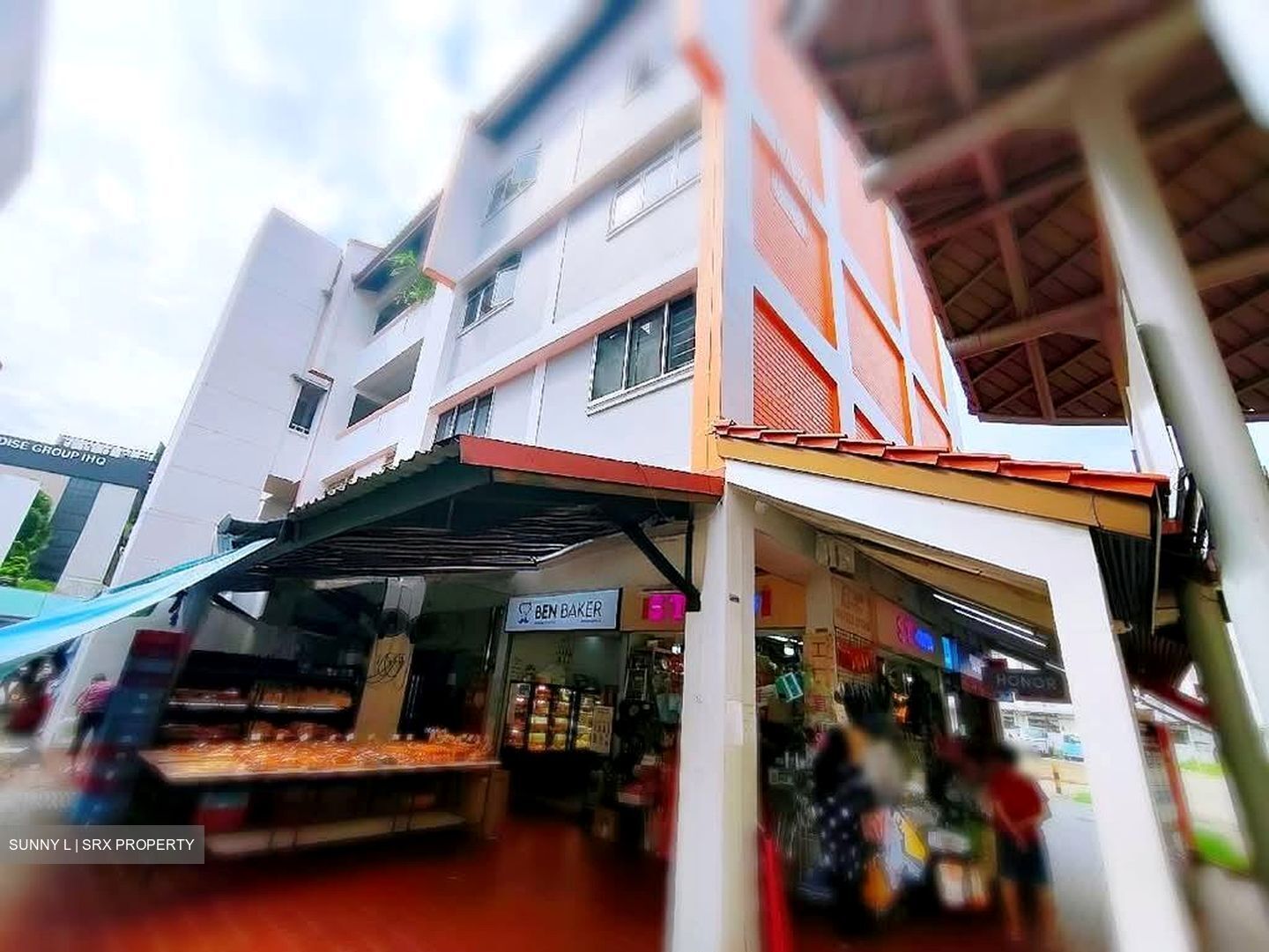Hougang Avenue 1 (D19), Shop House #593785591